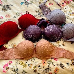 Victoria’s Secret bra bundle 34D